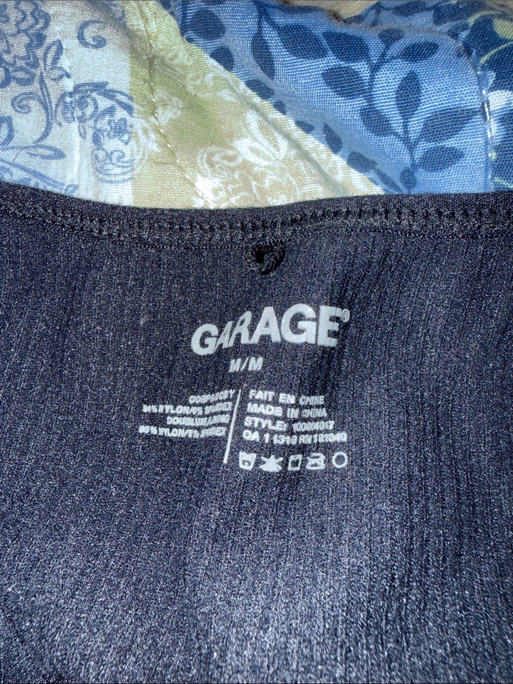 Garage Black Ribbed V-Neck Cropped Tank - Picture 5 of 5